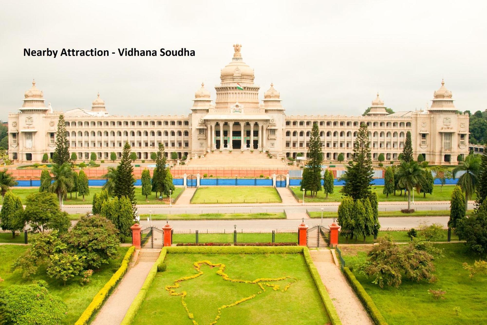 Oyo Sri Sai Comforts Bangalore Exterior photo